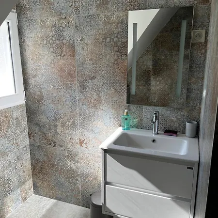 Neuve En Face De L Hippodrome 8 Personnes Linge Inclus * Le Touquet