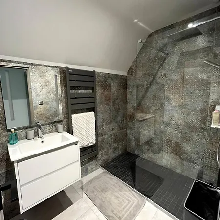 Neuve En Face De L Hippodrome 8 Personnes Linge Inclus Villa Le Touquet